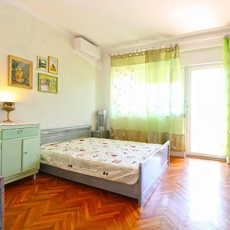 Apartament Zeljko 2158 Pula
